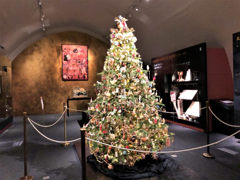 Christbaum kopfüber