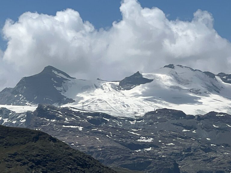 Hitze lässt Gletscher schrumpfen